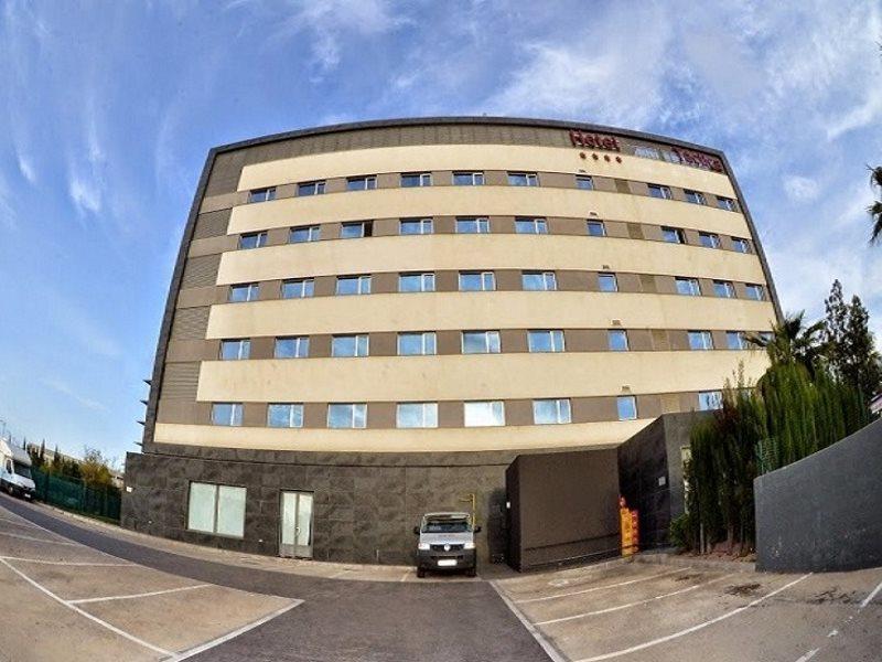 Azz Valencia Tactica Hotel Патерна Екстериор снимка